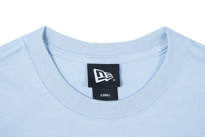 NEW YORK YANKEES COLOR ERA SOFT BLUE WOMEN CROP TEE