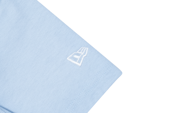 NEW YORK YANKEES COLOR ERA SOFT BLUE WOMEN CROP TEE