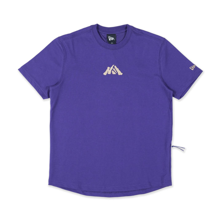New Era เสื้อยืดแขนสั้นรุ่น New Era Mountain Logo Purple Performance Short Sleeve T-Shirt