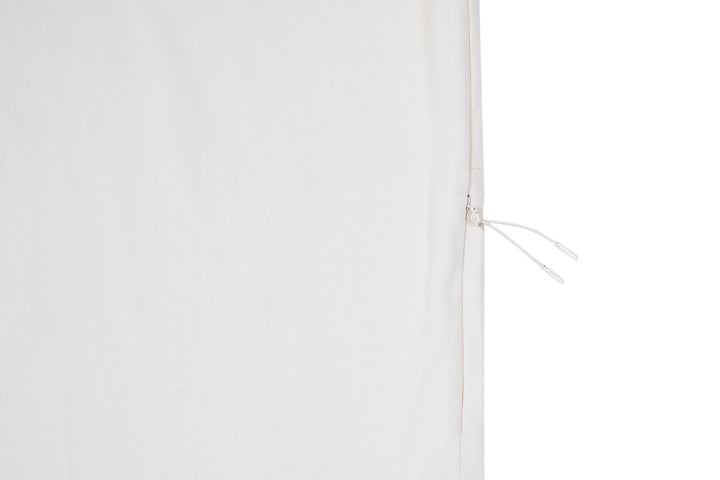 New Era เสื้อยืดแขนสั้นรุ่น New Era Mountain Logo Light Cream Performance Short Sleeve T-Shirt