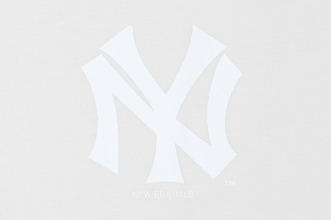 New Era เสื้อยืดแขนสั้นรุ่น 59Fifty Pack - Coconut New York Yankees Cooperstown Light Cream Regular Short Sleeve T-Shirt