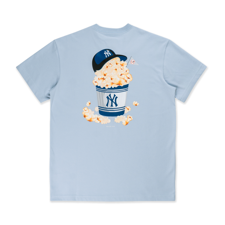 NEW YORK YANKEES PARTY VIBE - MLB POPCORN SOFT BLUE REGULAR SHORT SLEEVE T-SHIRT