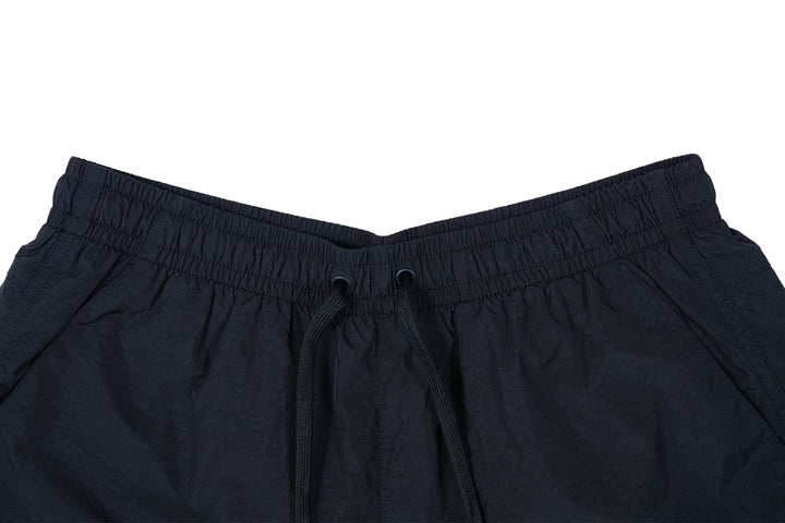 New Era กางเกงขาสั้นรุ่น New Era Earth Day Black Woven Shorts