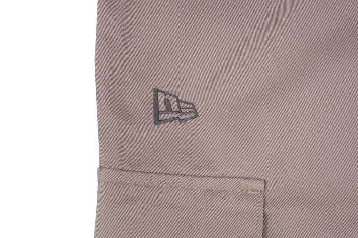 New Era กางเกงขายาวรุ่น New Era Mountain Logo Ash Brown Cargo Pants