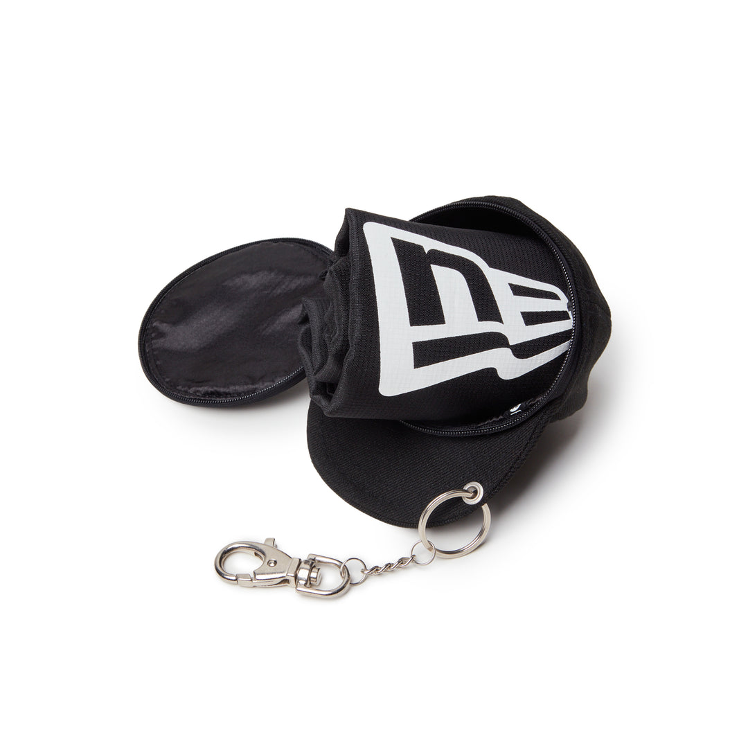 New Era กระเป๋าพร้อมพวงกุญแจรุ่น New Era Core Black Key Chain Eco Bag