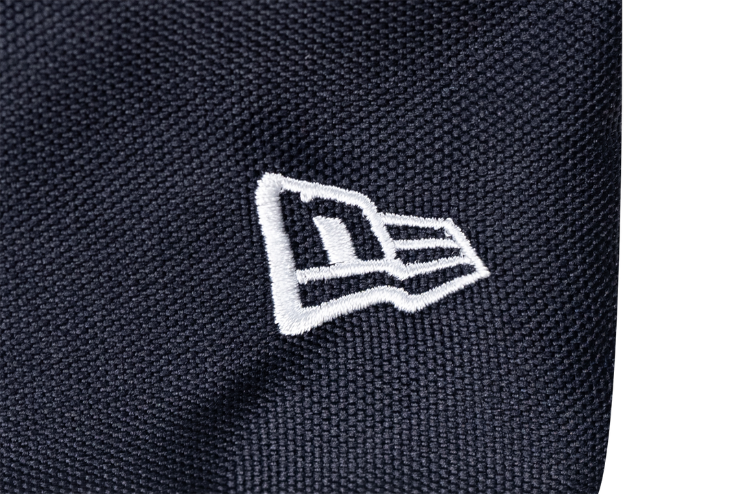 New Era กระเป๋ารุ่น New Era Outdoor Bold Color Navy Sacoche Bag