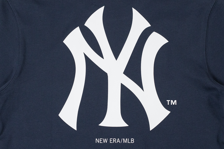 NEW YORK YANKEES GAME DAY COOL ERA NAVY SHORT SLEEVE TEE