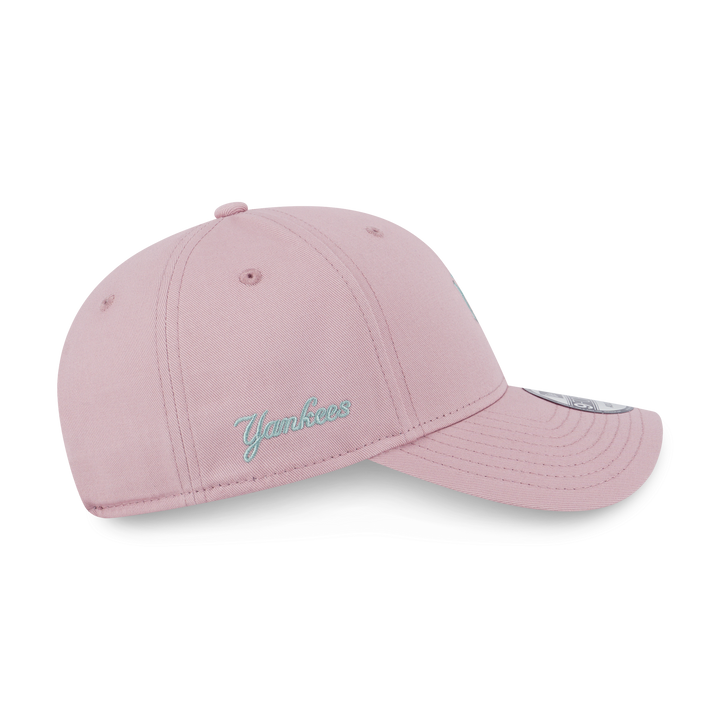 NEW ERA หมวก รุ่น NEW YORK YANKEES COLOR ERA DIRTY PINK 9FORTY CAP