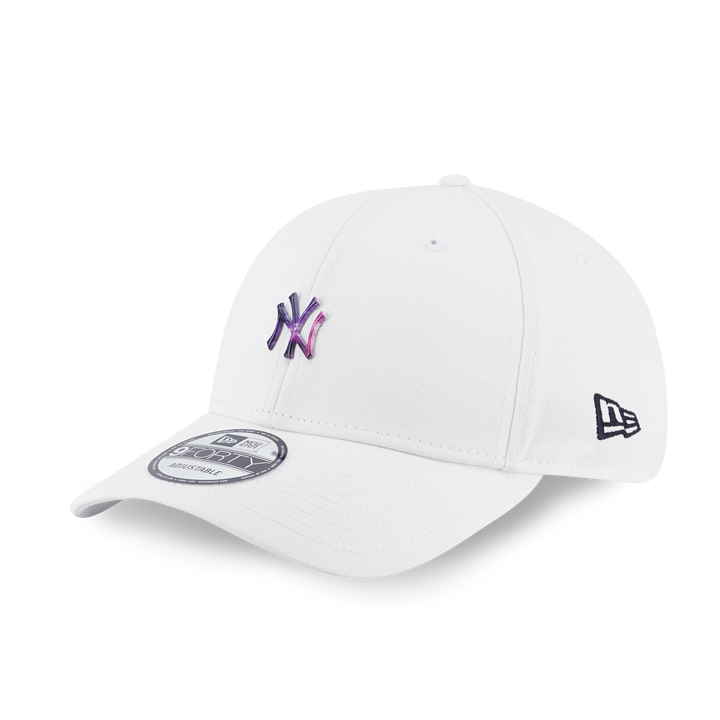 New Era หมวกรุ่น New York Yankees Comic Space - Metal Badge 9FORTY Cap