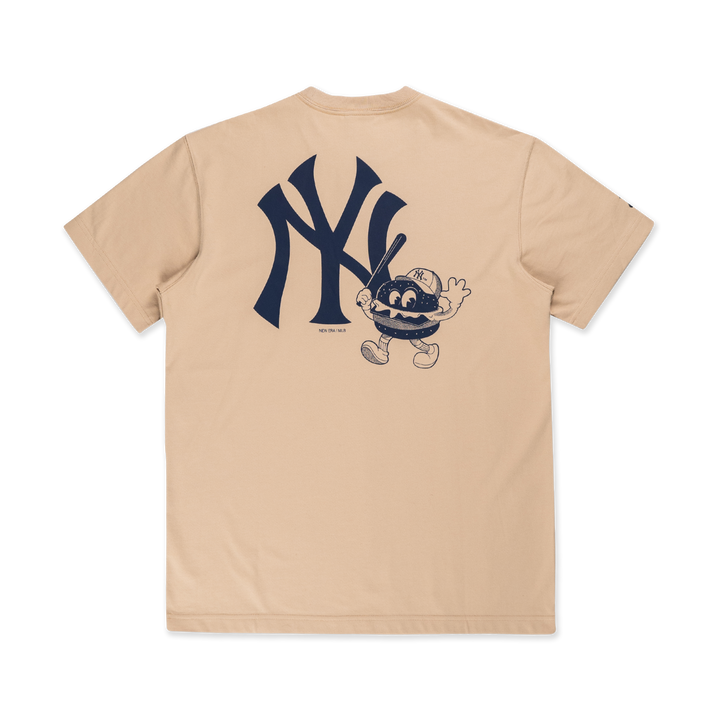 New Era เสื้อยืดแขนสั้นรุ่น New York Yankees Sunset Snack Oat Milk Short Sleeve T-Shirt