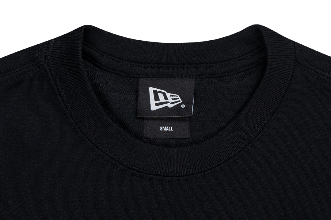 NEW ERA เสื้อยืดแขนสั้น รุ่น NEW ERA MOUNTAIN EDGE BLACK PERFORMANCE SHORT SLEEVE T-SHIRT