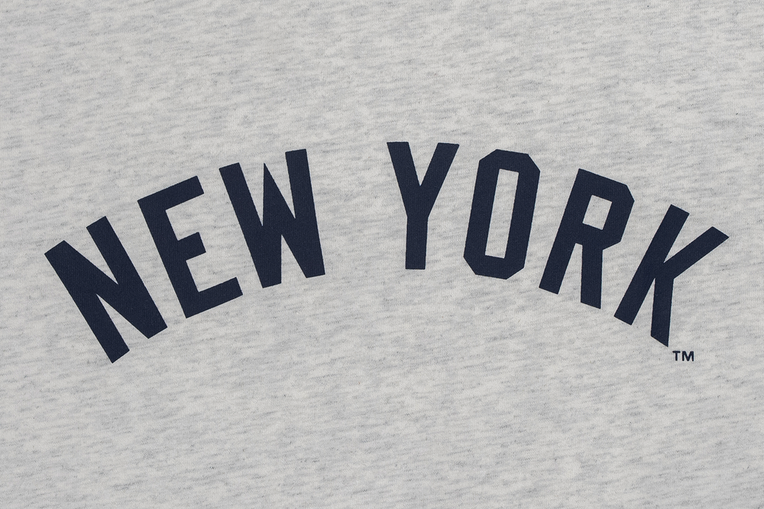 NEW ERA เสื้อยืดแขนสั้น รุ่น MLB NEW YORK YANKEES COOPERSTOWN LIGHT HEATHER GRAY SHORT SLEEVE T-SHIRT