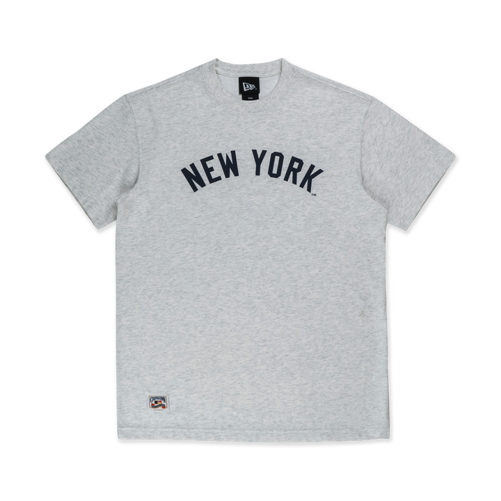 NEW ERA เสื้อยืดแขนสั้น รุ่น MLB NEW YORK YANKEES COOPERSTOWN LIGHT HEATHER GRAY SHORT SLEEVE T-SHIRT