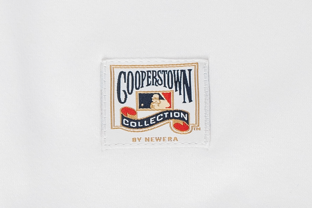 New Era เสื้อยืดแขนสั้นรุ่น 59FIFTY Pack - Planetary New York Yankees Cooperstown White Short Sleeve T-Shirt