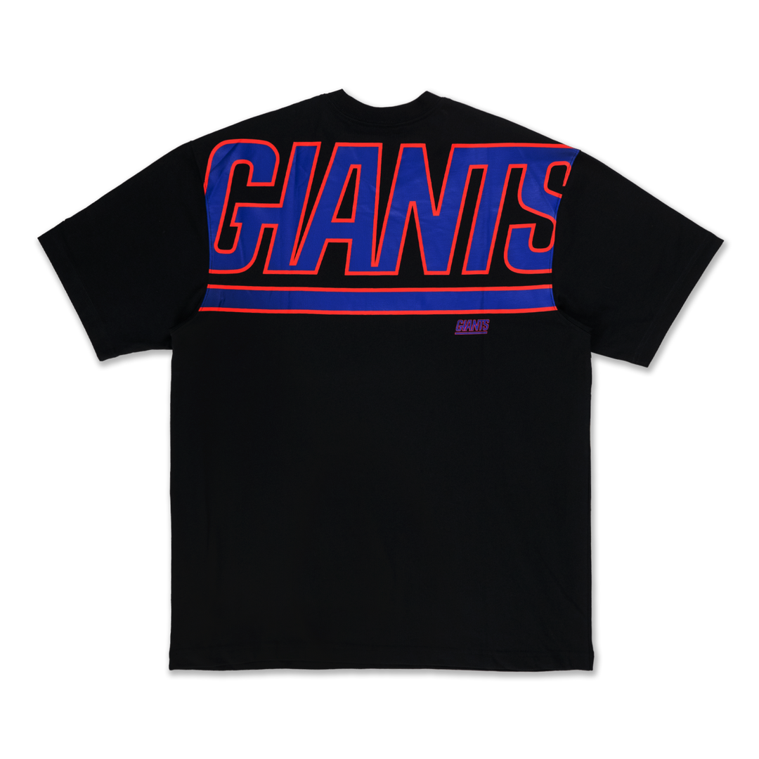 NEW ERA เสื้อยืดแขนสั้น รุ่น NEW YORK GIANTS NFL BLACK OVERSIZED SHORT SLEEVE T-SHIRT