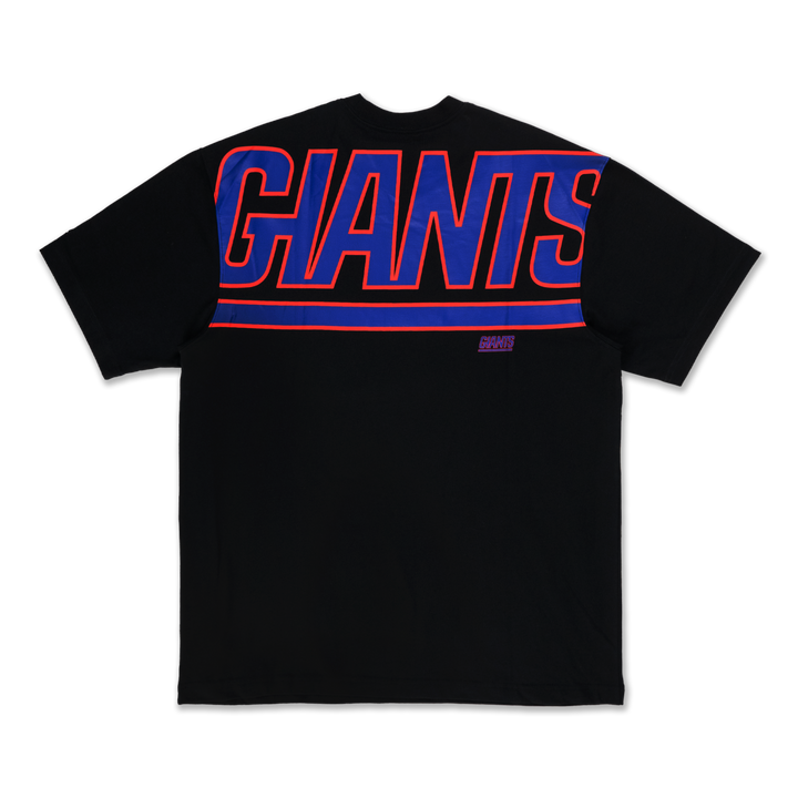 NEW ERA เสื้อยืดแขนสั้น รุ่น NEW YORK GIANTS NFL BLACK OVERSIZED SHORT SLEEVE T-SHIRT