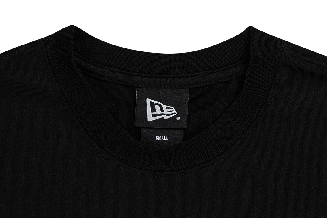 NEW ERA เสื้อยืดแขนสั้น รุ่น LAS VEGAS RAIDERS NFL BLACK OVERSIZED SHORT SLEEVE T-SHIRT