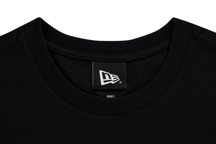 New Era เสื้อยืดแขนสั้นรุ่น New Era Comic Space Black Short Sleeve T-Shirt