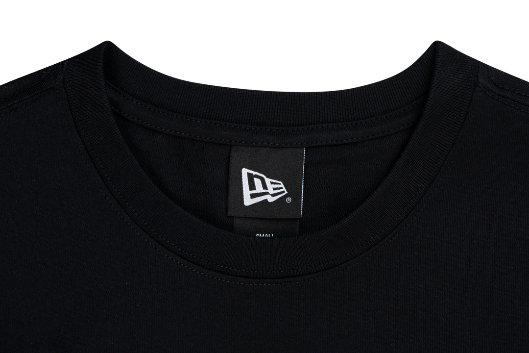 New Era เสื้อยืดแขนสั้นรุ่น New Era Dark 90s Black Short Sleeve T-Shirt