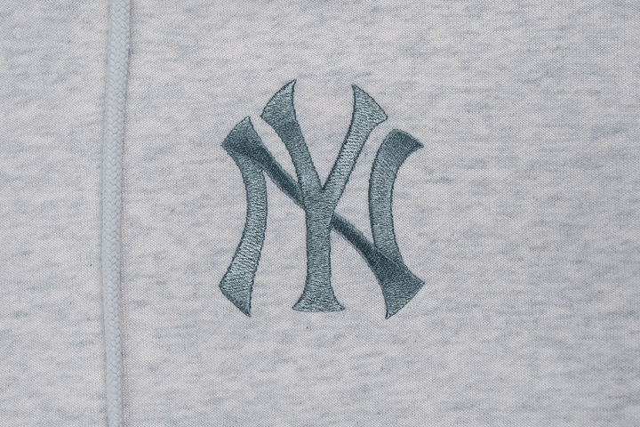 New Era เสื้อฮู้ดรุ่น New York Yankees Color Era Light Heather Gray Hoodie