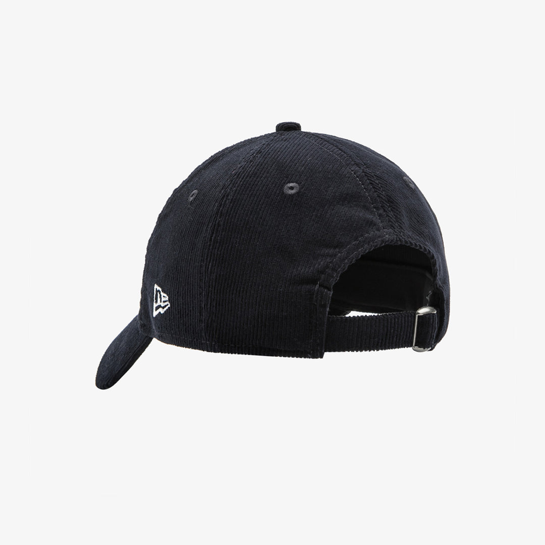 New Era หมวกรุ่น New York Yankees Corduroy 9FORTY UNST Cap