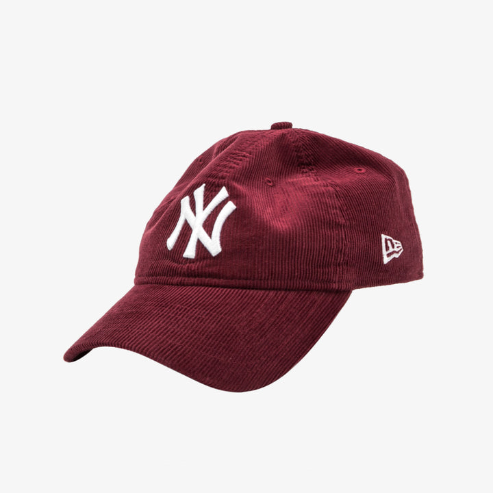 New Era หมวกรุ่น New York Yankees Corduroy 9FORTY UNST Cap