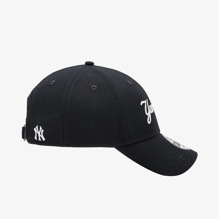 New Era หมวกรุ่น New York Yankees Scripts Logo Navy 9FORTY Cap