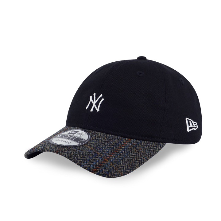 New Era หมวกรุ่น New York Yankees Harris Tweed Black 9FORTY Unstructured Cap