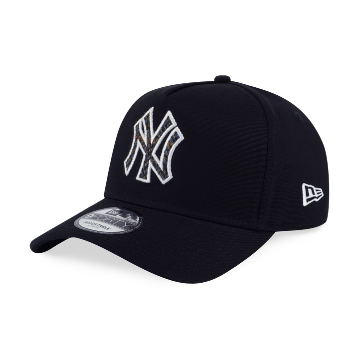 New Era หมวกรุ่น New York Yankees Harris Tweed Black 9FORTY Adjustable Fit Cap