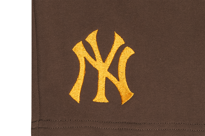 New Era กางเกงขาสั้นรุ่น New York Yankees Color Era Chocolate Knit Shorts