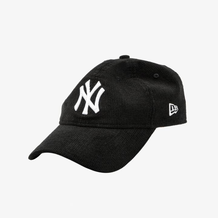 New Era หมวกรุ่น New York Yankees Corduroy 9FORTY UNST Cap