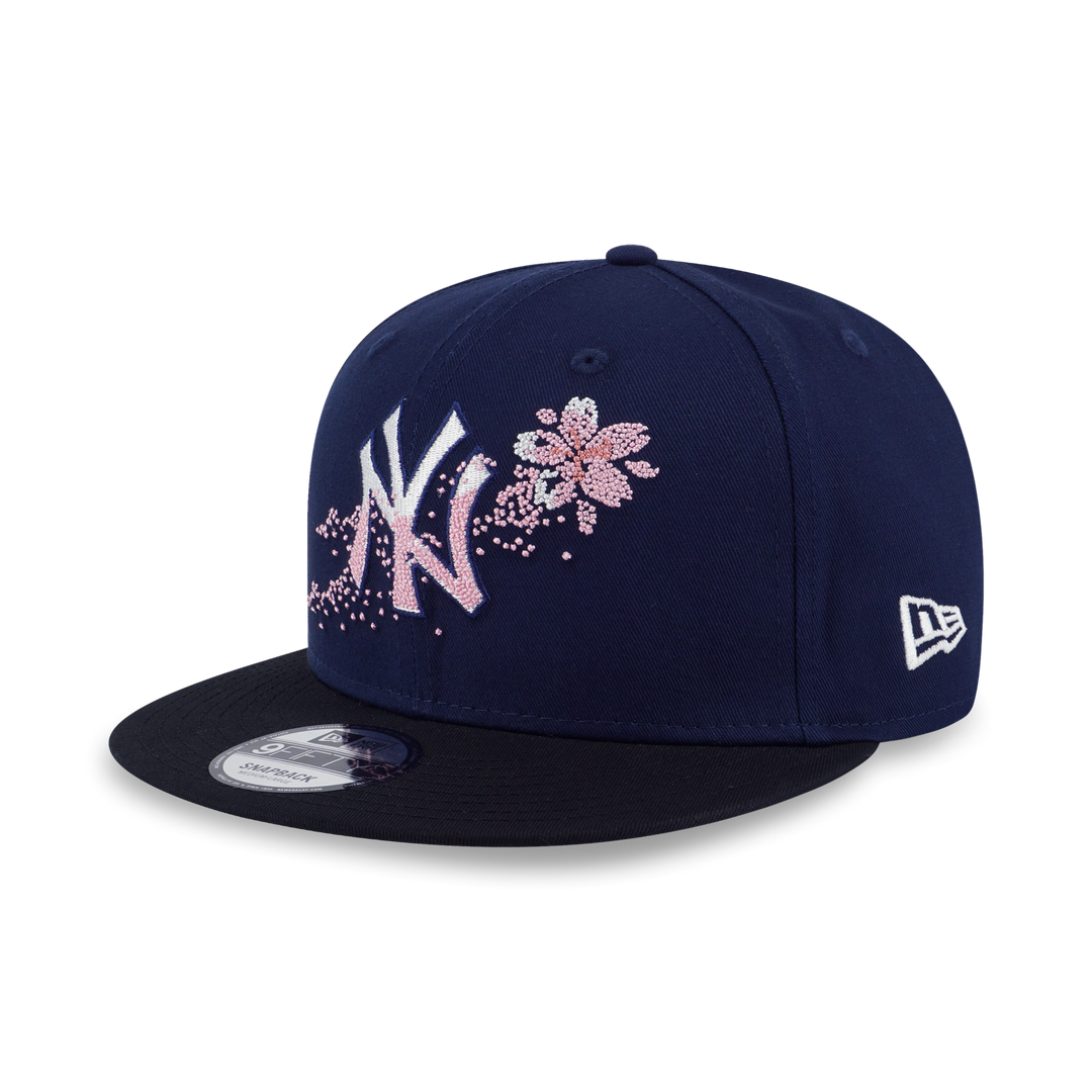 New Era หมวกรุ่น New York Yankees Floral 2-Tone Black Visor Oceanside Blue 9Fifty Cap