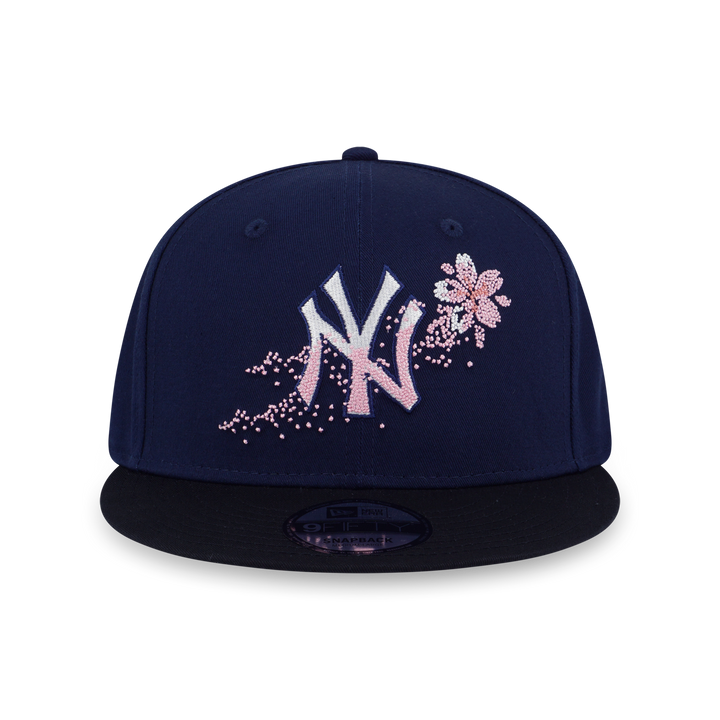 New Era หมวกรุ่น New York Yankees Floral 2-Tone Black Visor Oceanside Blue 9Fifty Cap