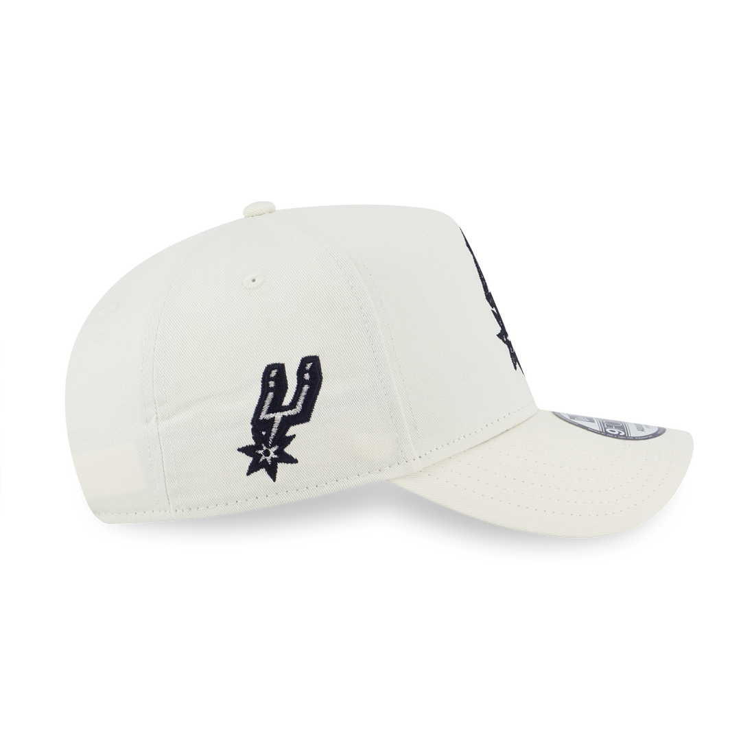 New Era หมวกรุ่น San Antonio Spurs NBA Doodles Chrome White 9FORTY A-Frame Strapback Cap