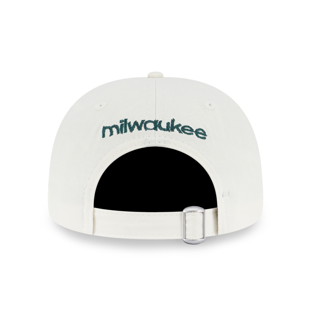 New Era หมวกรุ่น Milwaukee Bucks NBA Doodles Chrome White 9FORTY A-Frame Strapback Cap