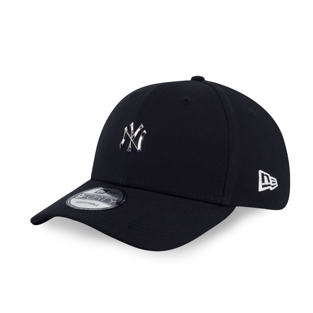 New Era หมวกรุ่น New York Yankees MLB Metal Badge 9FORTY Cap