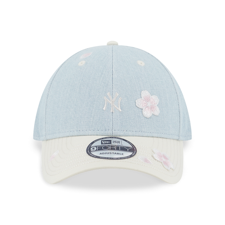 New Era หมวกรุ่น New York Yankees Floral 2-Tone Chrome White Visor Indigo Denim 9Forty Cap