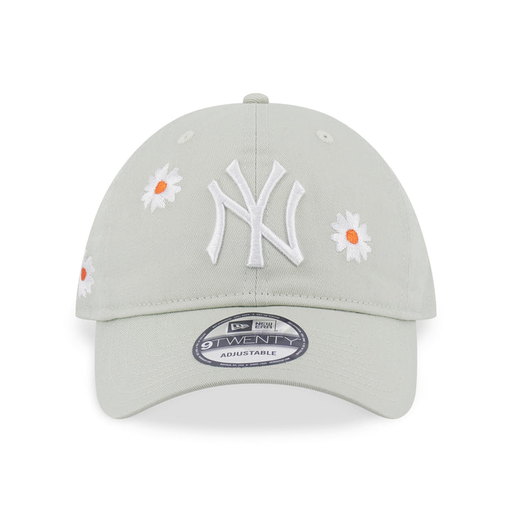 New Era หมวกรุ่น New York Yankees Daisy 9Twenty Cap