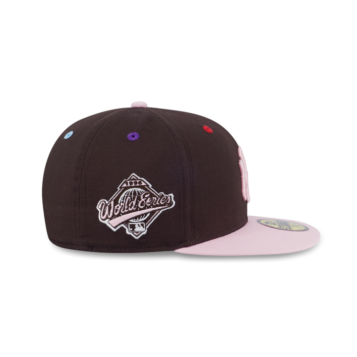 New Era หมวกรุ่น 59Fifty Pack - Smarties New York Yankees 2-Tone Soft Pink Visor Chocolate 59Fifty Cap