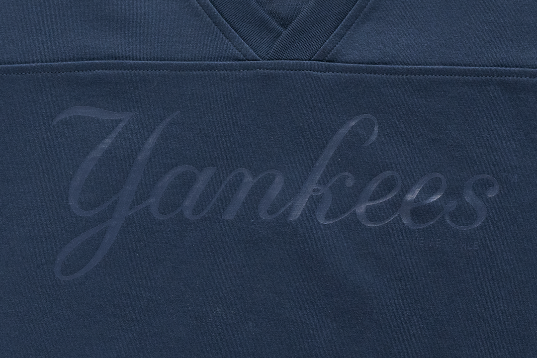 New Era เสื้อยืดแขนสั้นรุ่น New York Yankees Tonal Pack Oceanside Blue Jersey