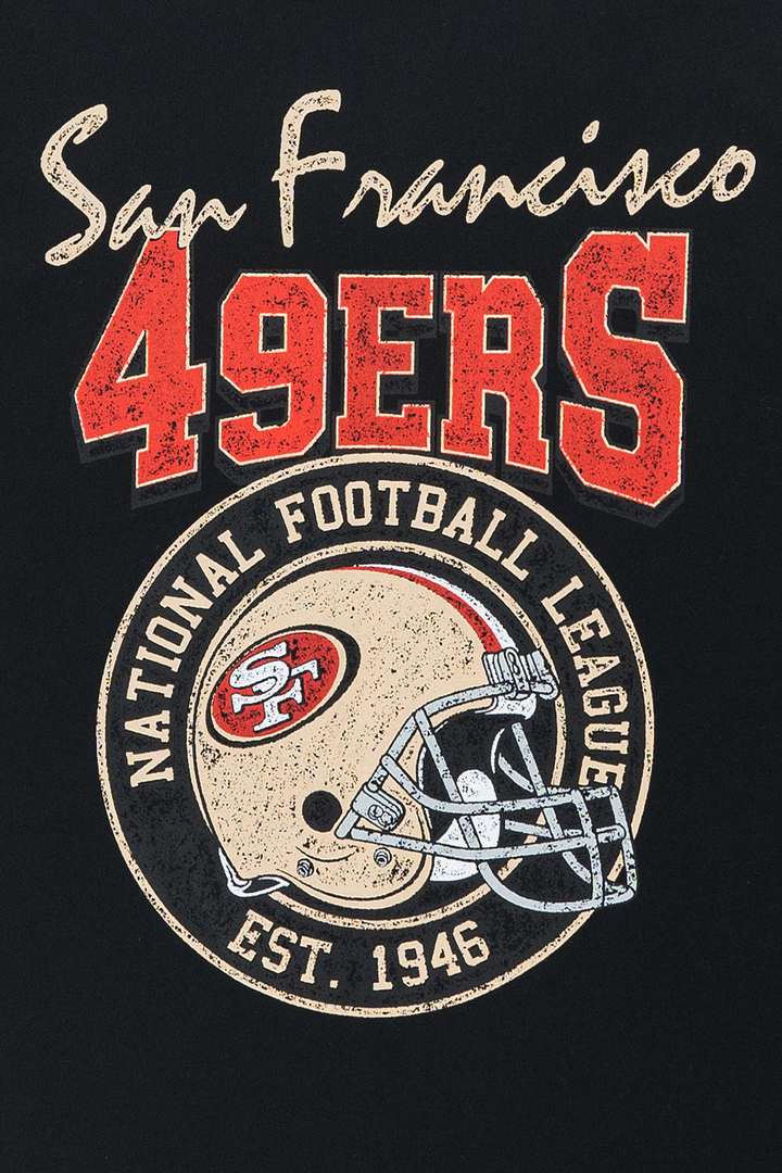 New Era เสื้อยืดแขนสั้นรุ่น San Francisco 49ers NFL Helmet Black Short Sleeve T-Shirt