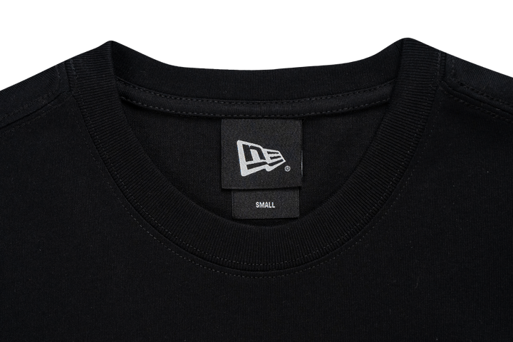 New Era เสื้อยืดแขนสั้นรุ่น Boston Celtics NBA Flame Black Short Sleeve T-Shirt