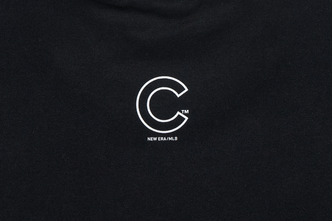 New Era เสื้อยืดแขนสั้นรุ่น MLB Chicago Cubs Black Short Sleeve T-Shirt