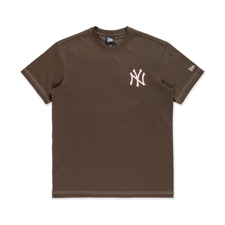 New Era เสื้อยืดแขนสั้นรุ่น 59Fifty Pack - Smarties New York Yankees Cooperstown Chocolate Short Sleeve T-Shirt