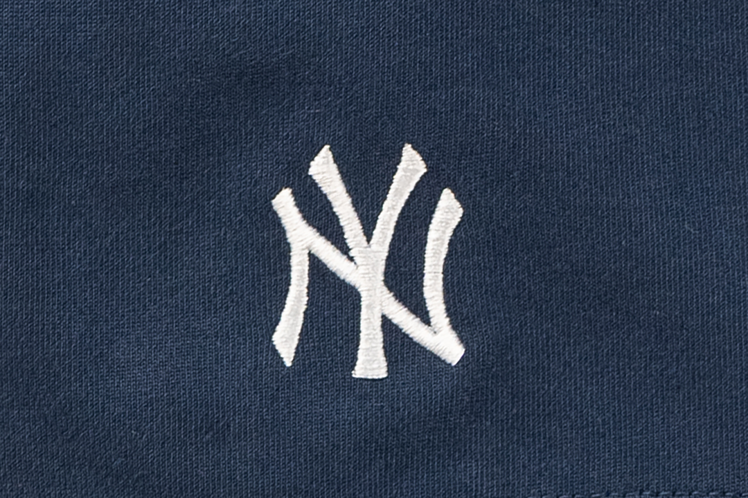 New Era เสื้อยืดแขนสั้นรุ่น 59FIFTY Pack - Cloud New York Yankees Oceanside Blue Short Sleeve T-Shirt