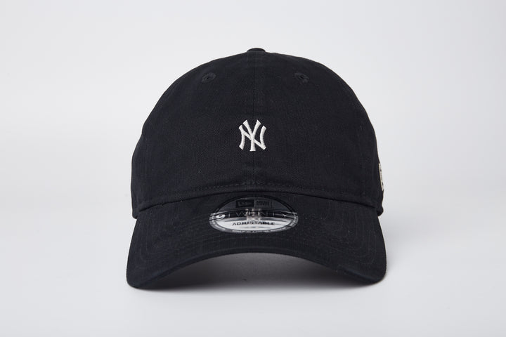 New Era หมวกรุ่น New York Yankees Engineered Comfort Black 9TWENTY Cap