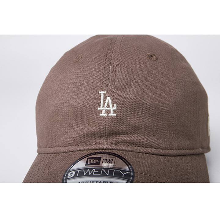 New Era หมวกรุ่น Los Angeles Dodgers Engineered Comfort Peppercorn 9TWENTY Cap
