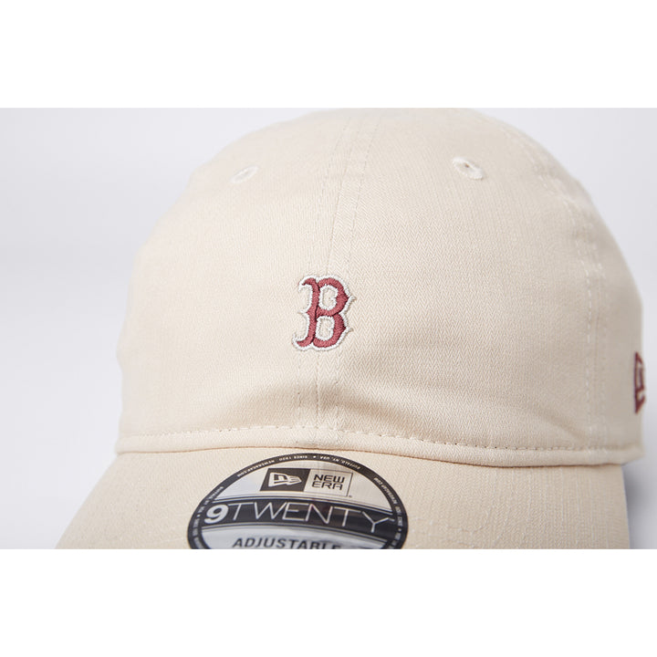 New Era หมวกรุ่น Boston Red Sox Engineered Comfort Khaki 9TWENTY Cap