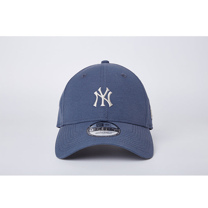New Era หมวกรุ่น New York Yankees Urban Outdoor Grey Blue 9FORTY Cap