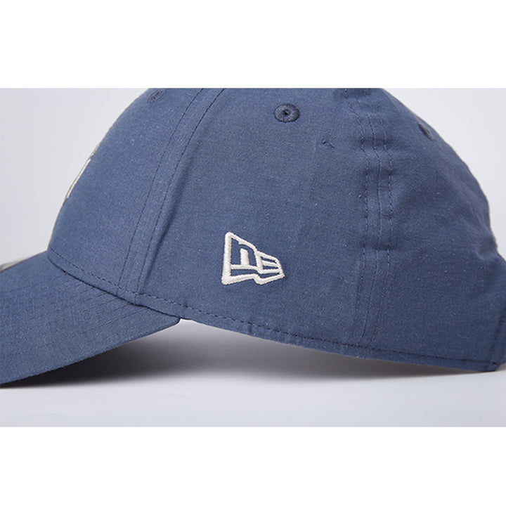 New Era หมวกรุ่น New York Yankees Urban Outdoor Grey Blue 9FORTY Cap